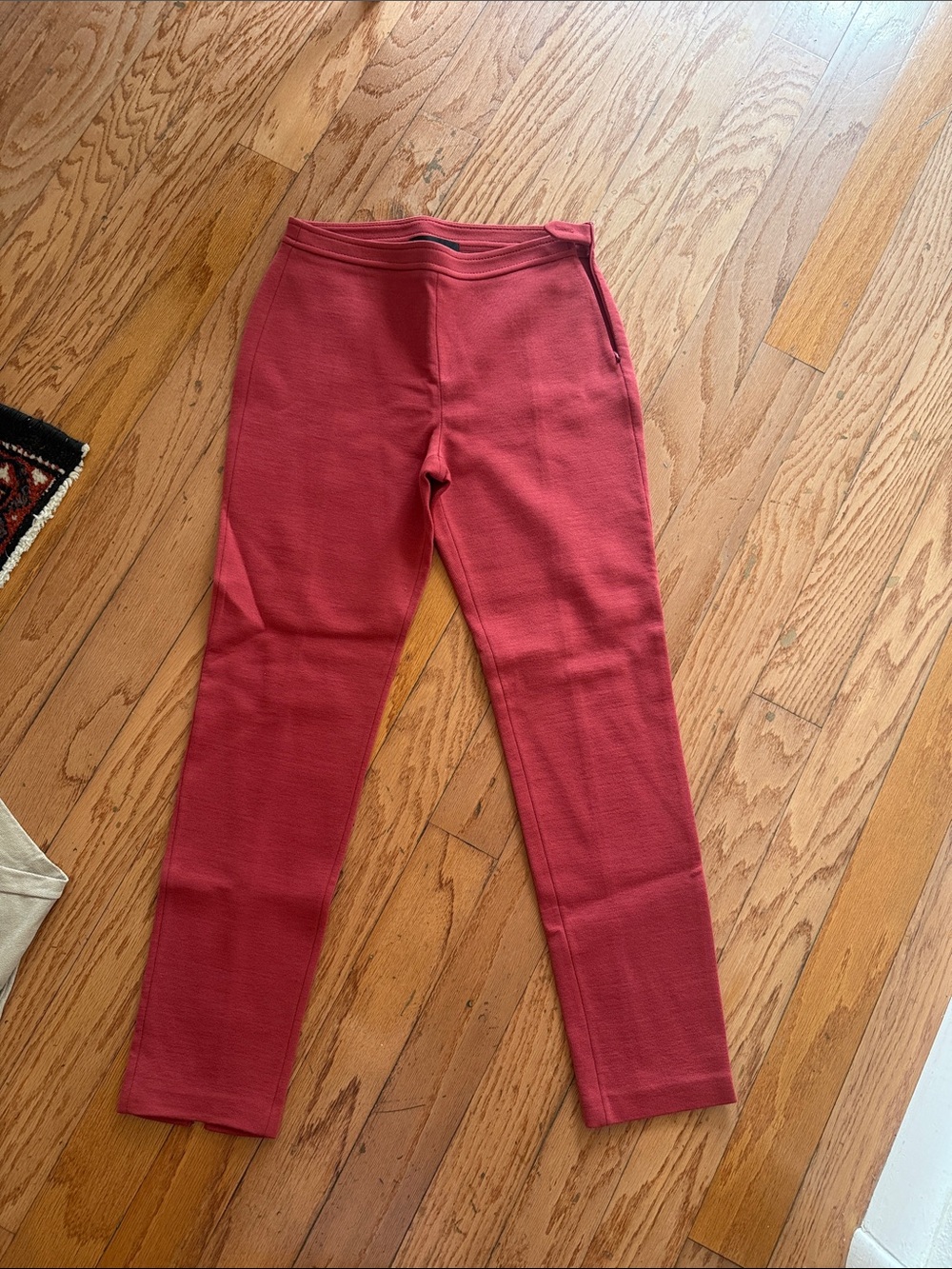 St. John Red Knit Skinny Pants